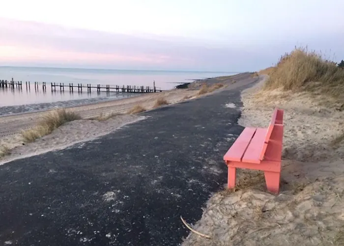 Doens アパート Utersum