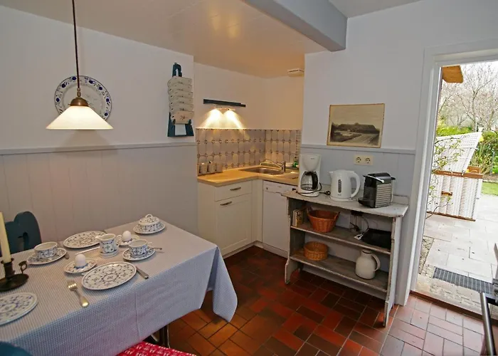 Doens アパート Utersum